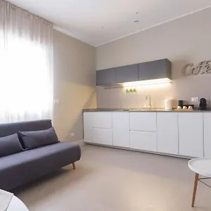Rent Casa Almika De Miccolis Apartament