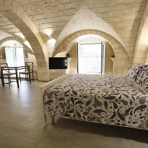  Apartment Due Passi Dal Borgo Antico 3
