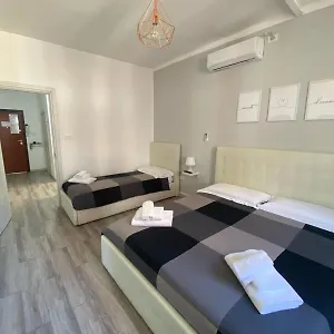 Newhouse 336 Apartament